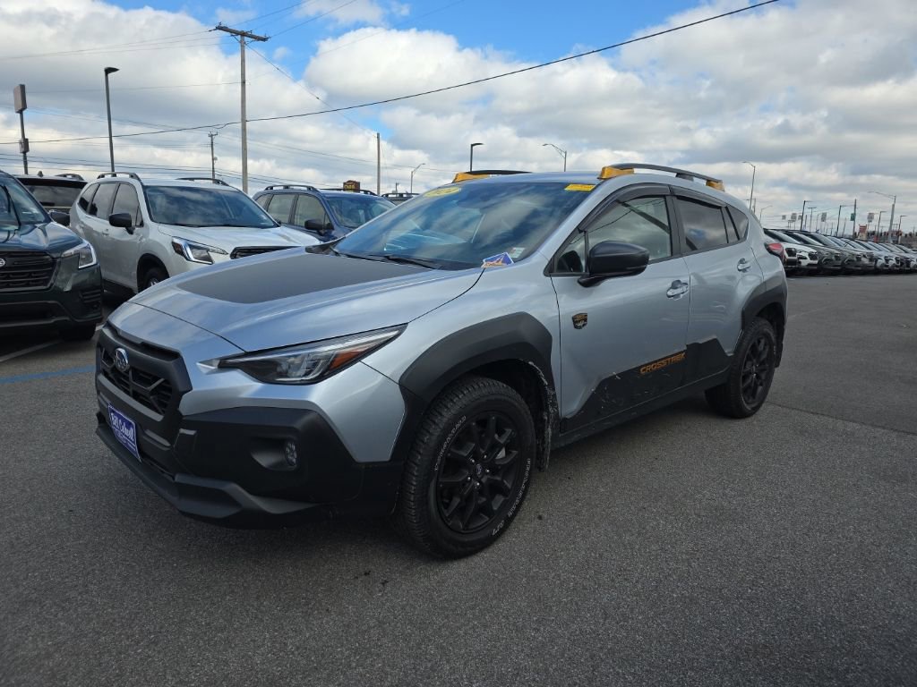 Used 2024 Subaru Crosstrek 2.5i Wilderness image 4