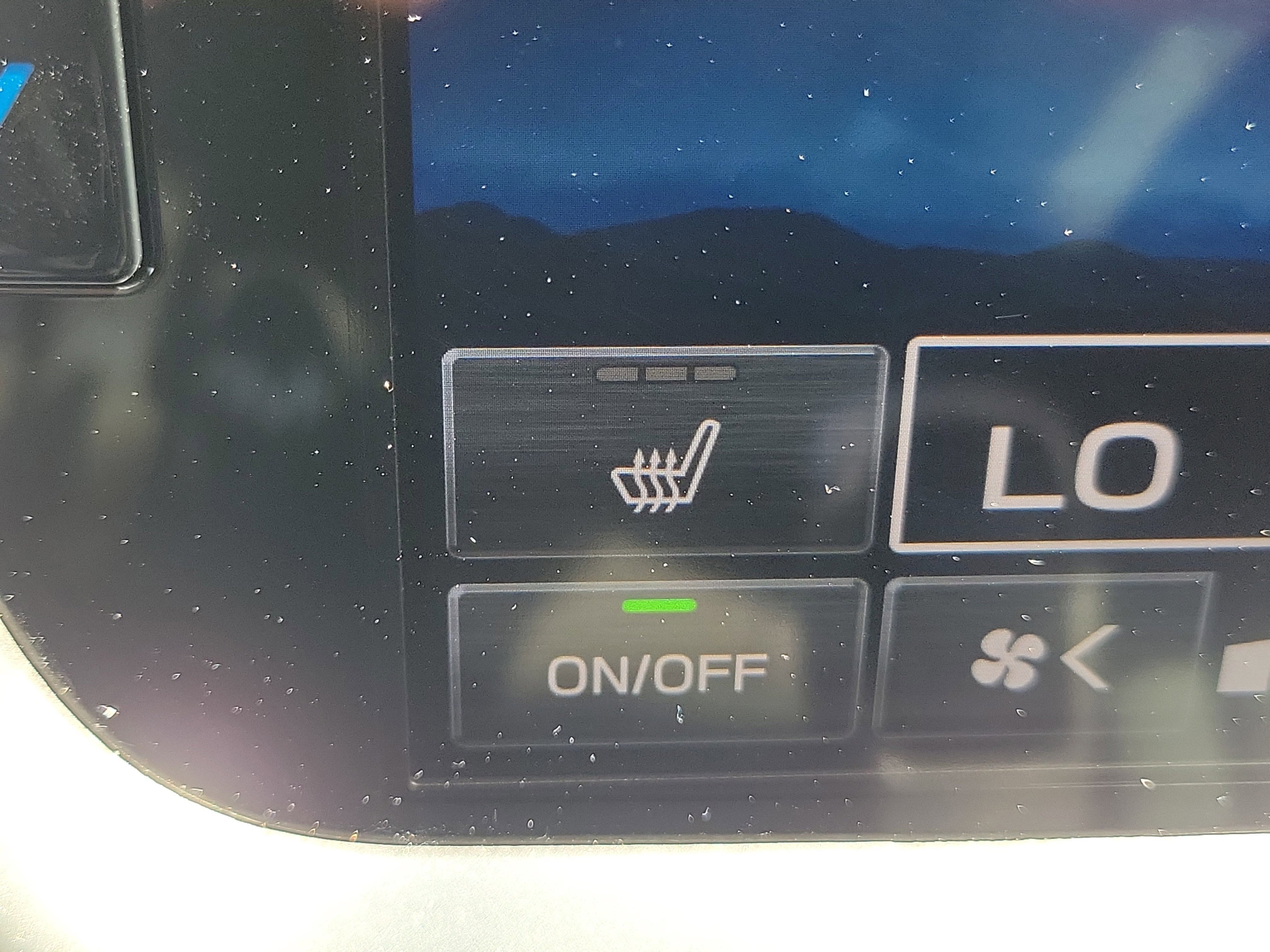 Used 2021 Subaru Outback Premium image 24