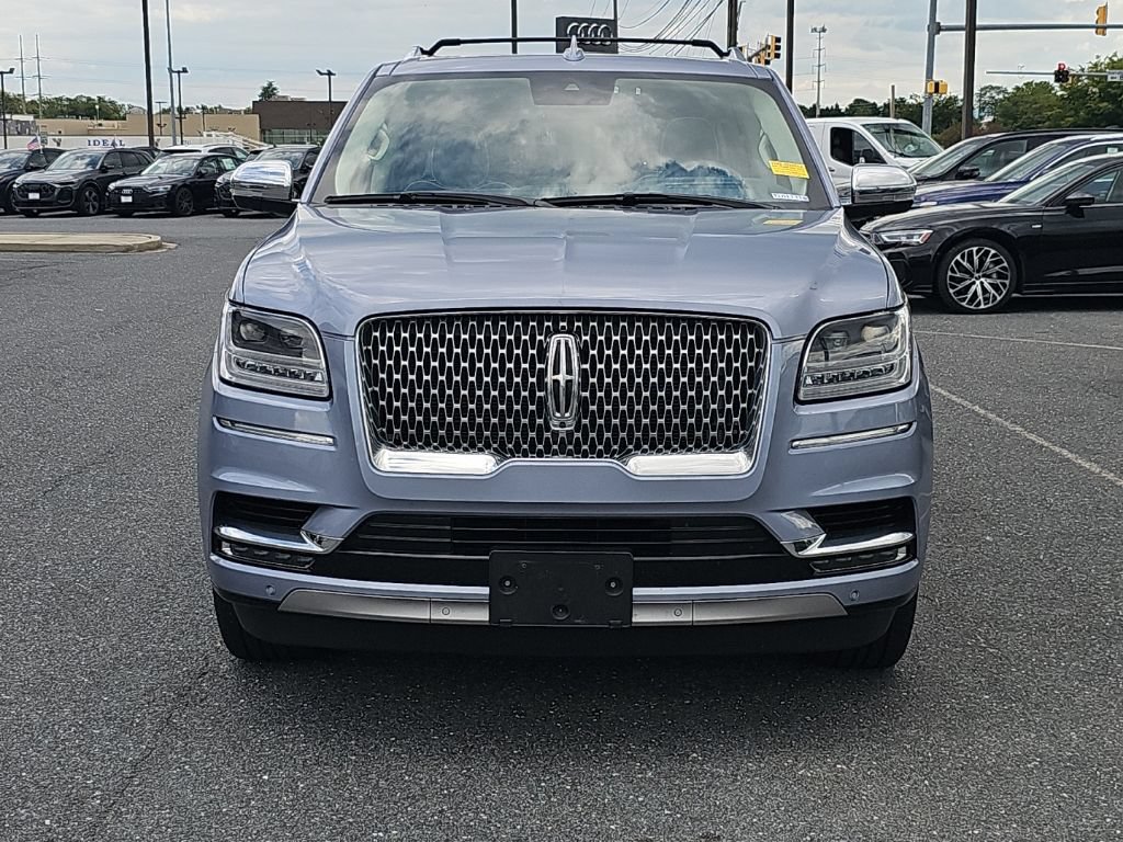 Used 2021 Lincoln Navigator L Black Label w/ Cargo Convenience Package AWD/4WD image 17