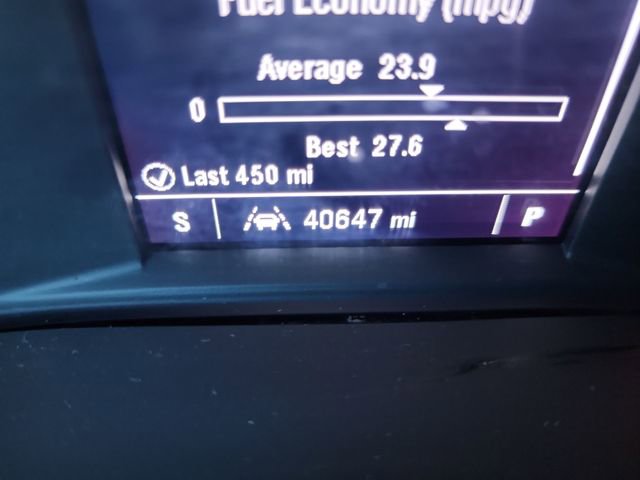 Used 2023 Chevrolet Traverse LT image 21