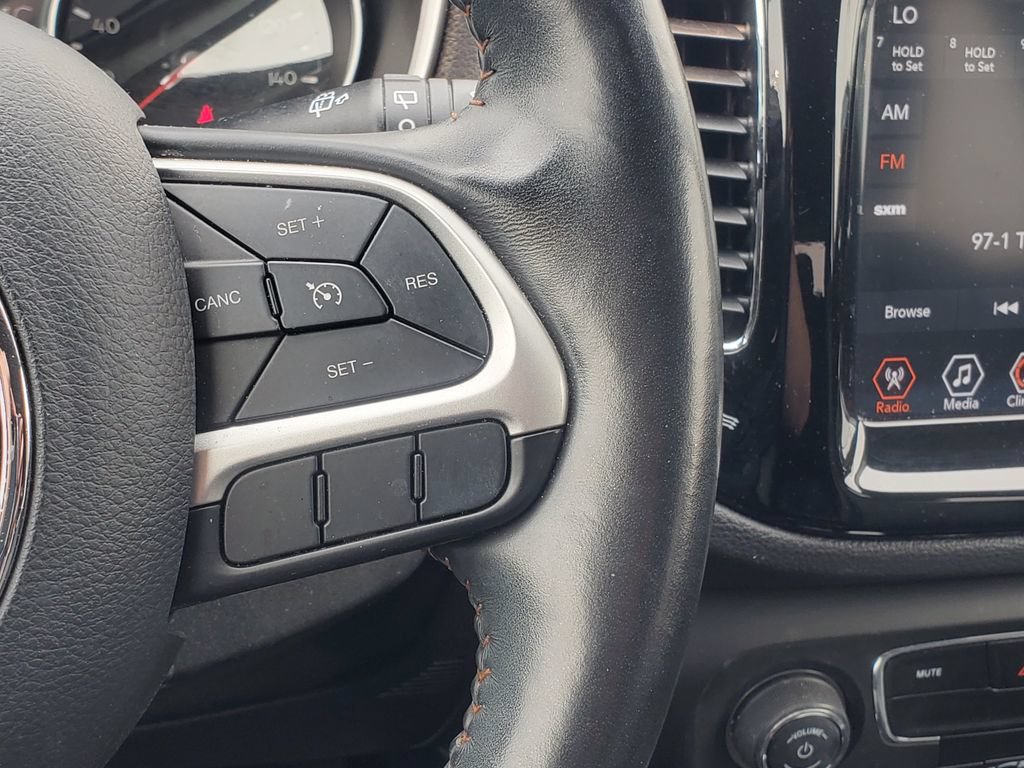 Used 2019 Jeep Compass Limited AWD/4WD image 15
