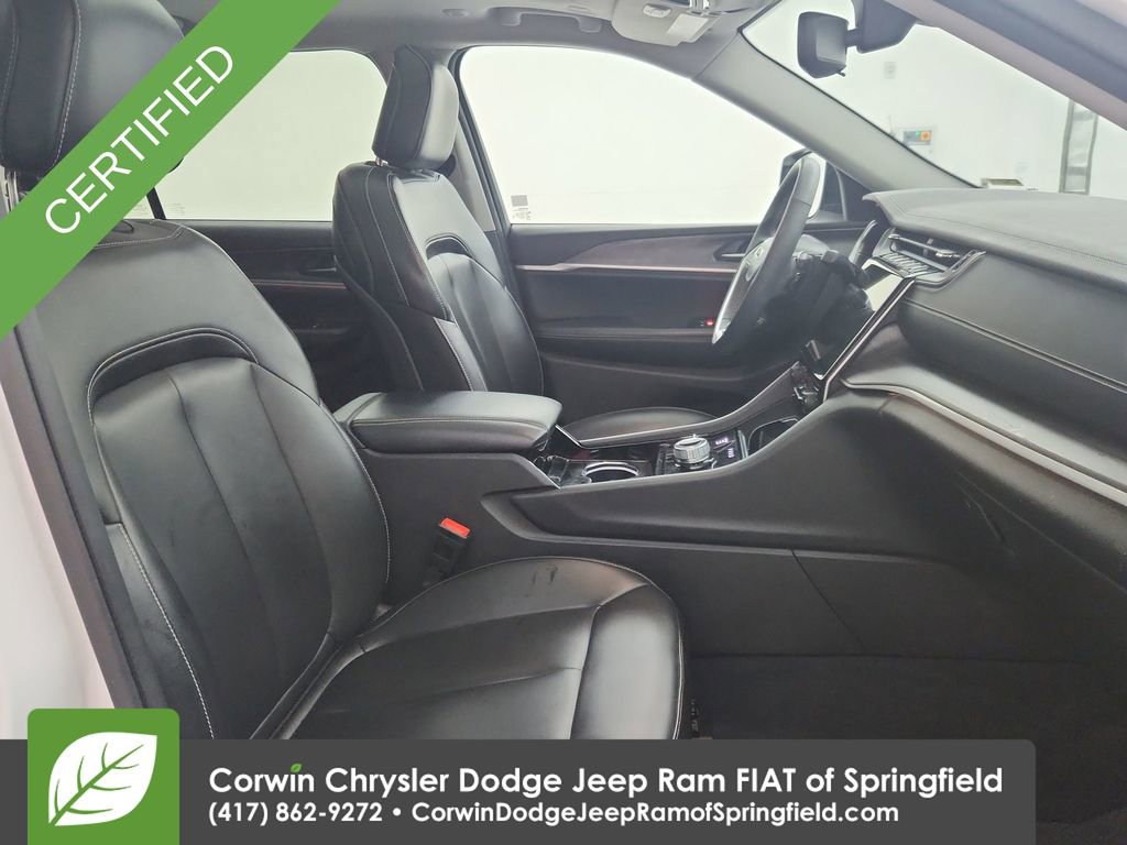 Used 2023 Jeep Grand Cherokee L Limited w/ Trailer Tow Group (B) AWD/4WD image 33