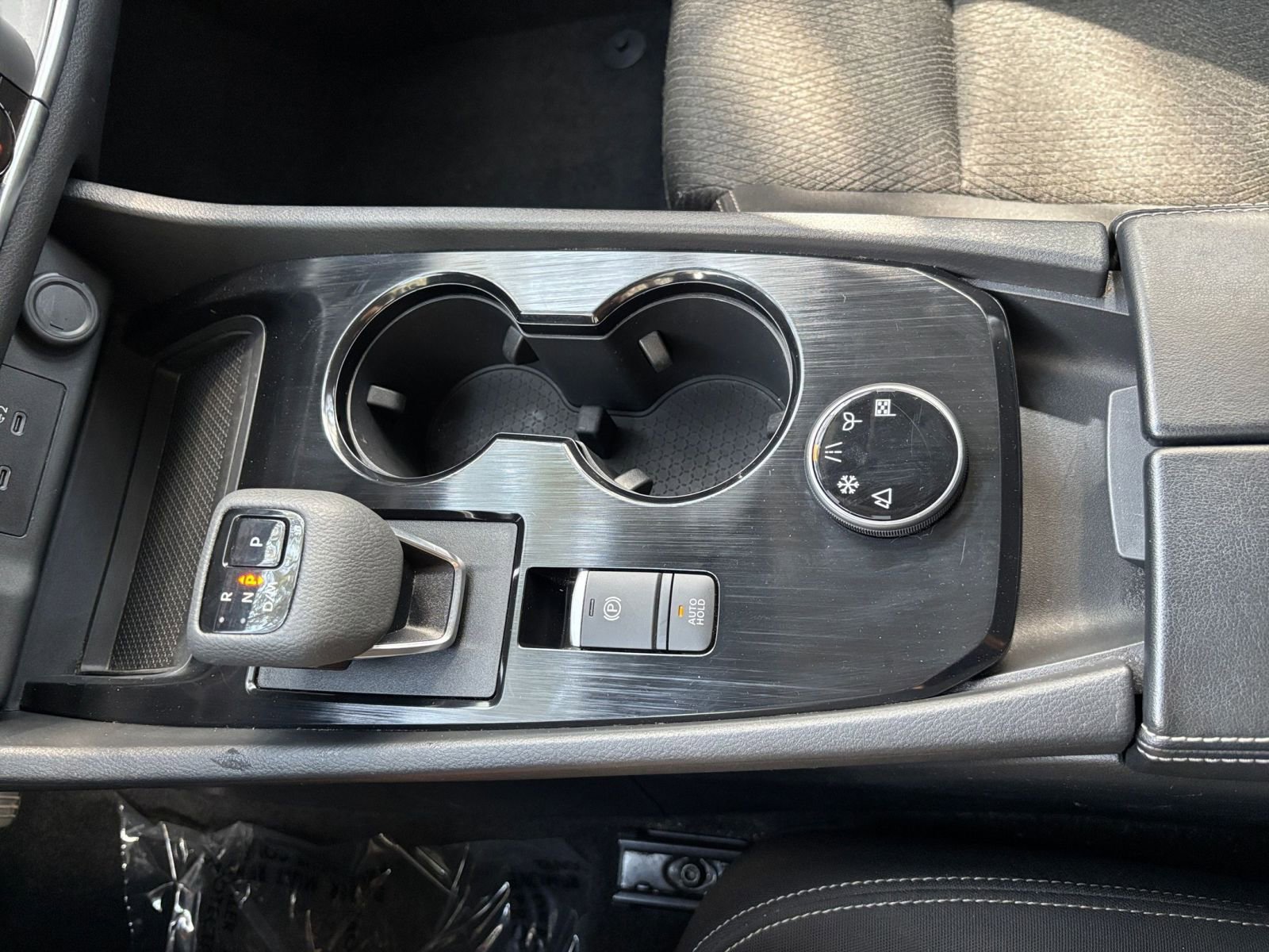 Used 2025 Nissan Rogue SV AWD/4WD image 42