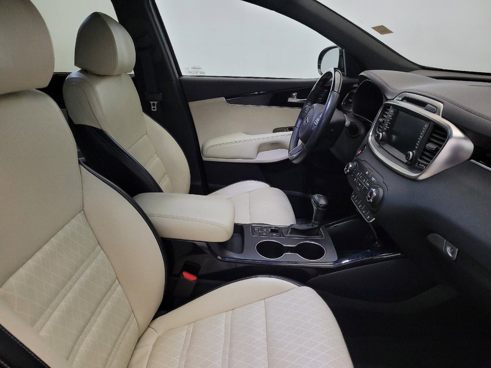 Used 2018 Kia Sorento SX image 21