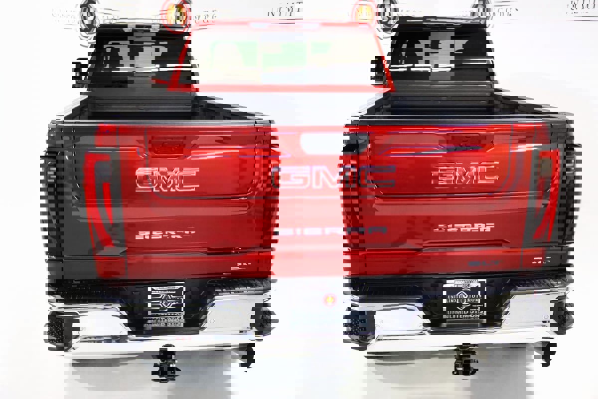 Used 2025 GMC Sierra 3500 SLT w/ SLT Premium Package image 38