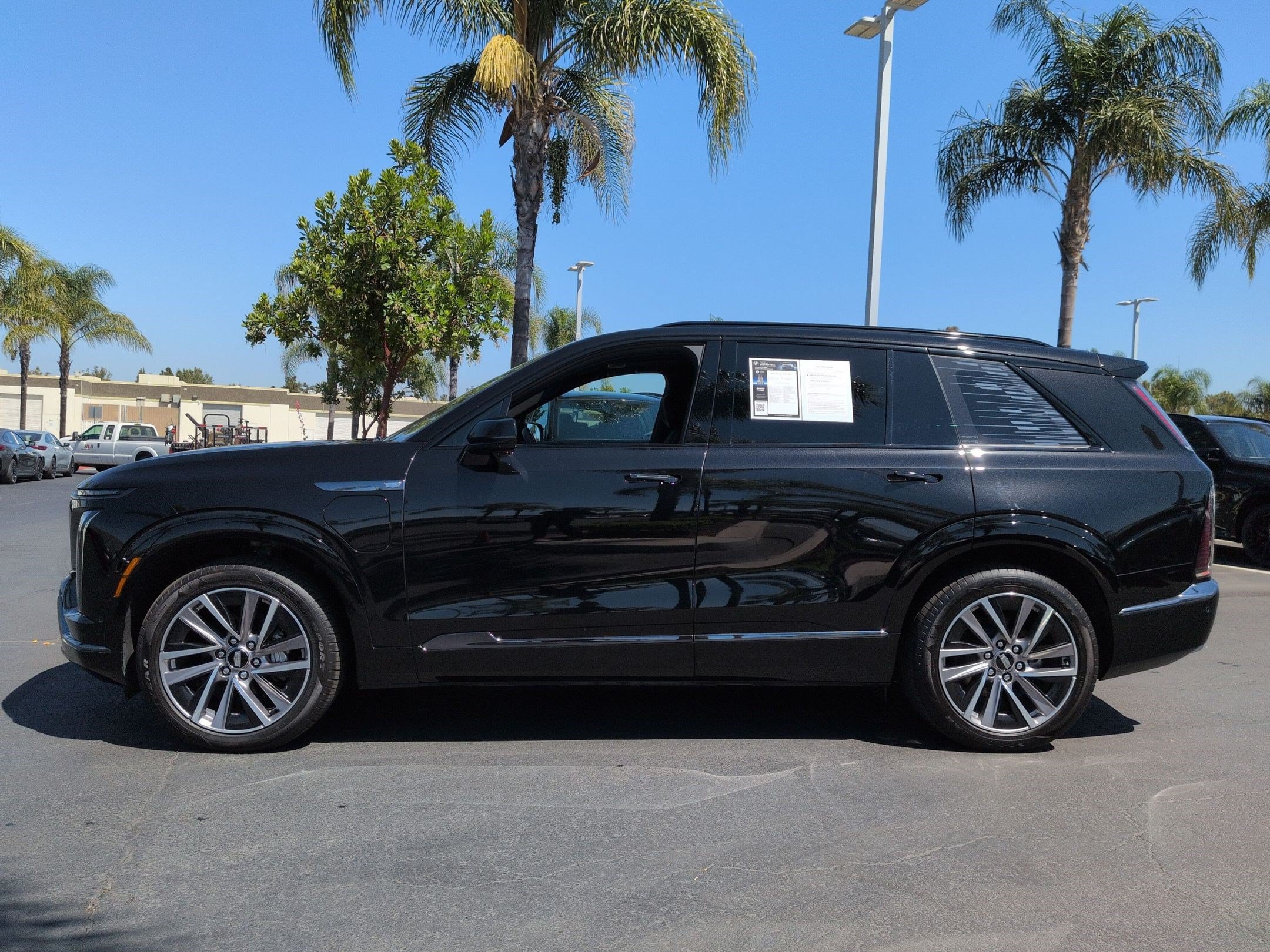 Used 2026 Cadillac Vistiq Sport w/ LPO, Floor Liner Package AWD/4WD image 7