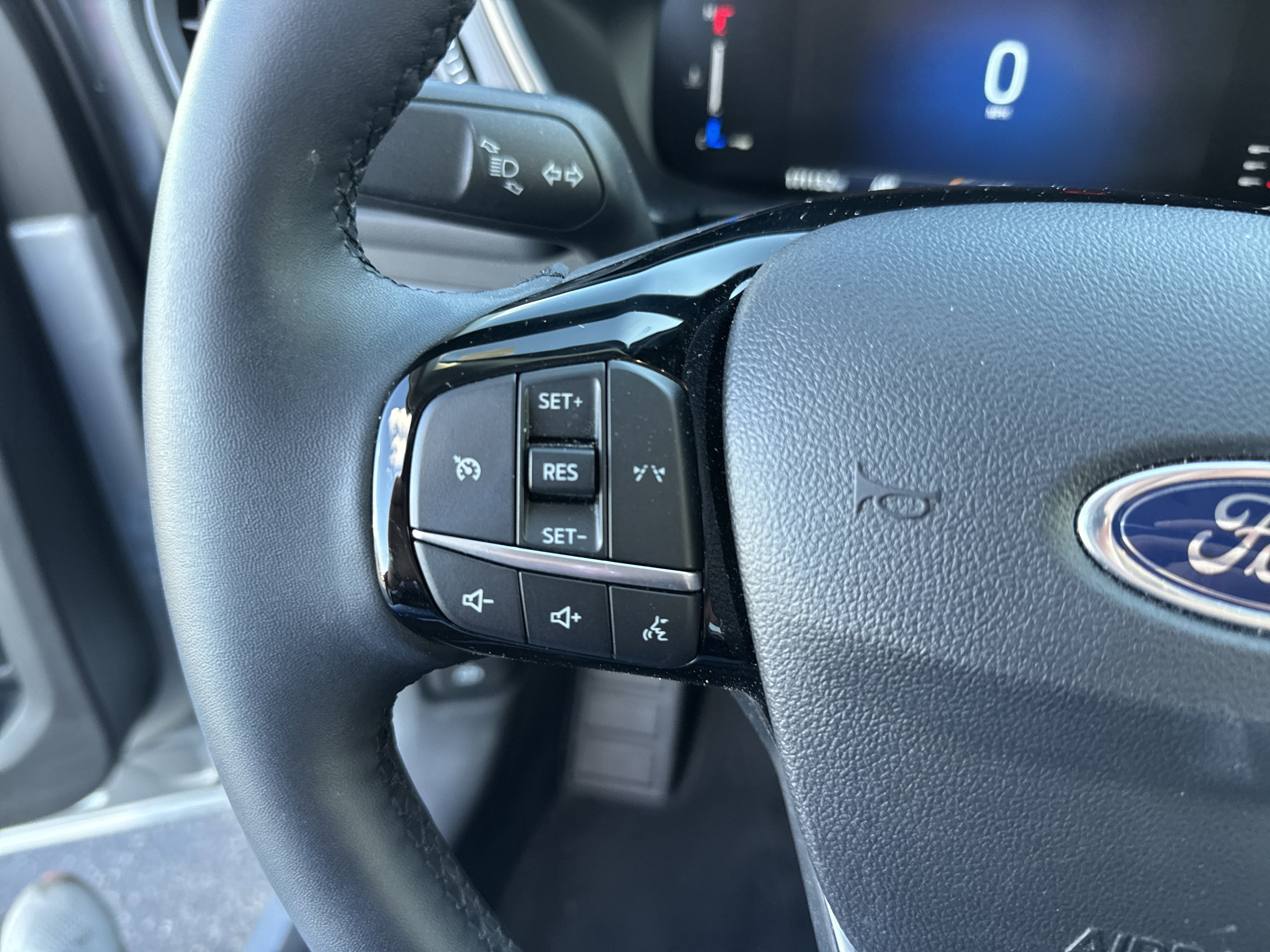 Used 2024 Ford Escape Active w/ Cold Weather Package image 27