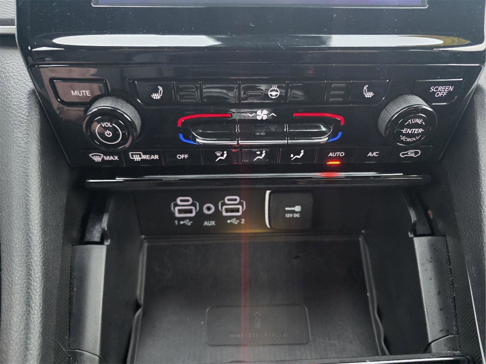 Used 2024 Jeep Grand Cherokee Altitude image 19