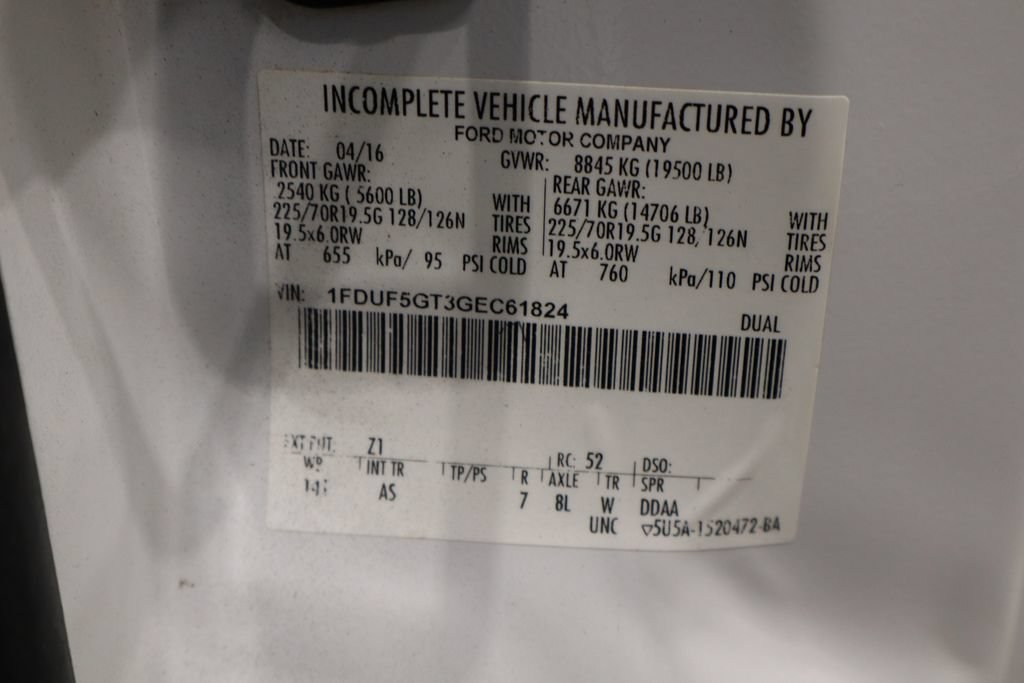 Used 2016 Ford F550 2WD Regular Cab Super Duty image 20