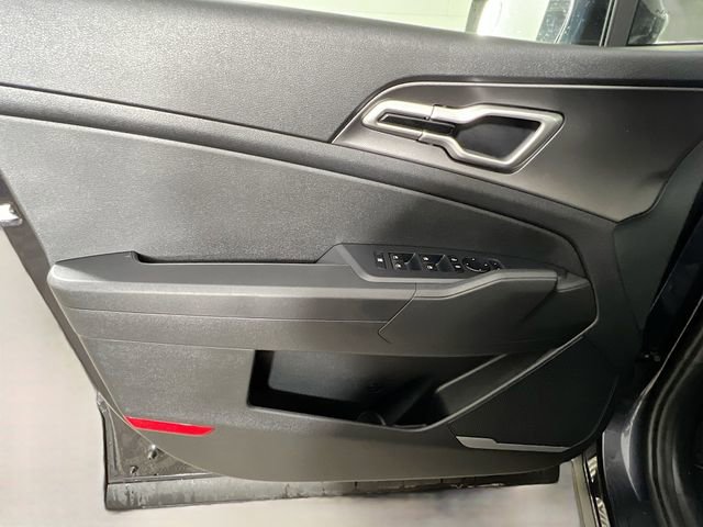 Used 2026 Kia Sportage LX w/ LX Convenience Package image 30