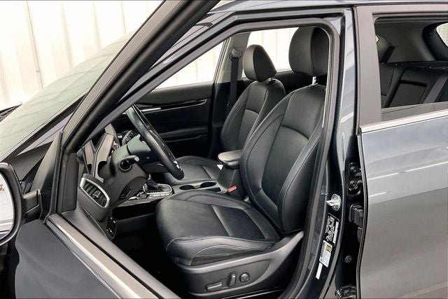 Used 2024 Kia Seltos SX w/ SX Sunroof Package AWD/4WD image 8