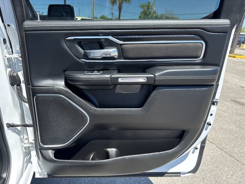 Used 2024 RAM 1500 Laramie image 17