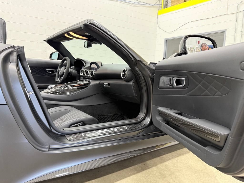 Used 2020 Mercedes-Benz AMG GT R image 52