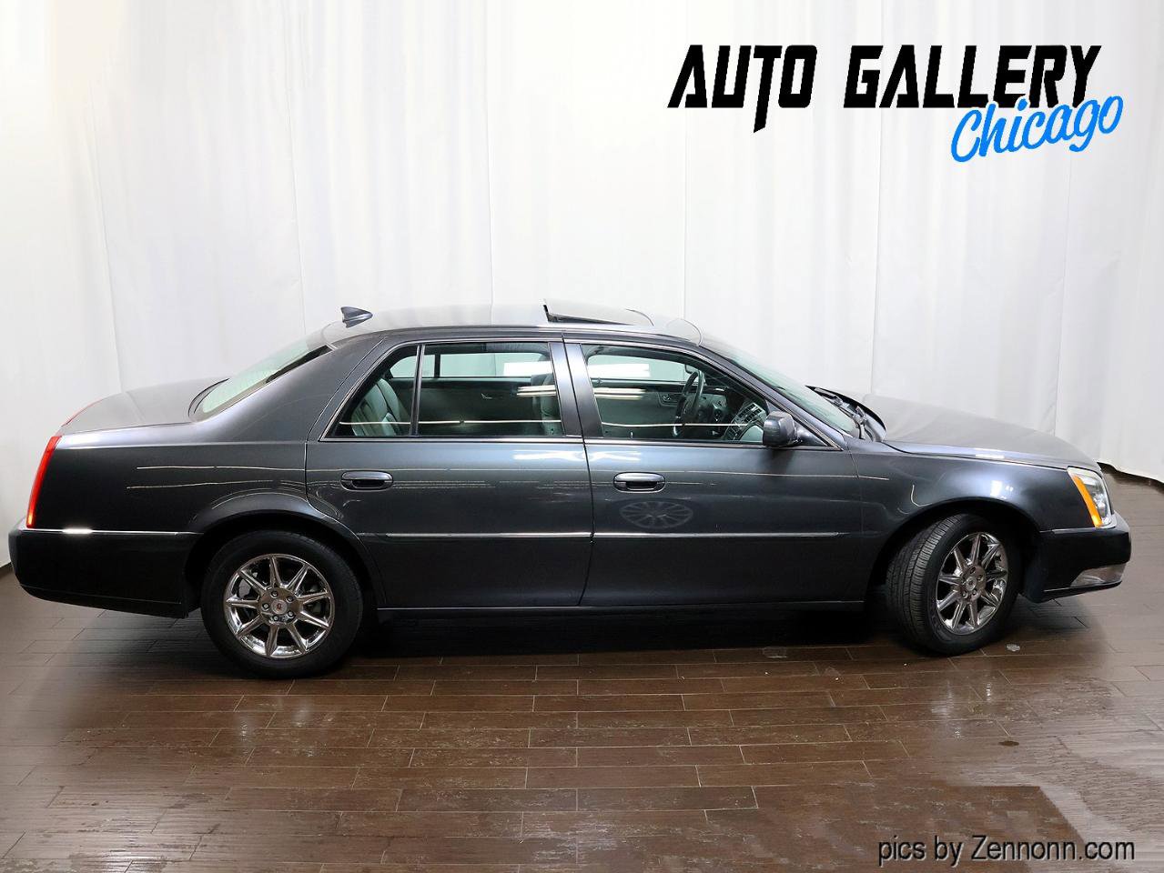 Used 2011 Cadillac DTS Luxury FWD image 5