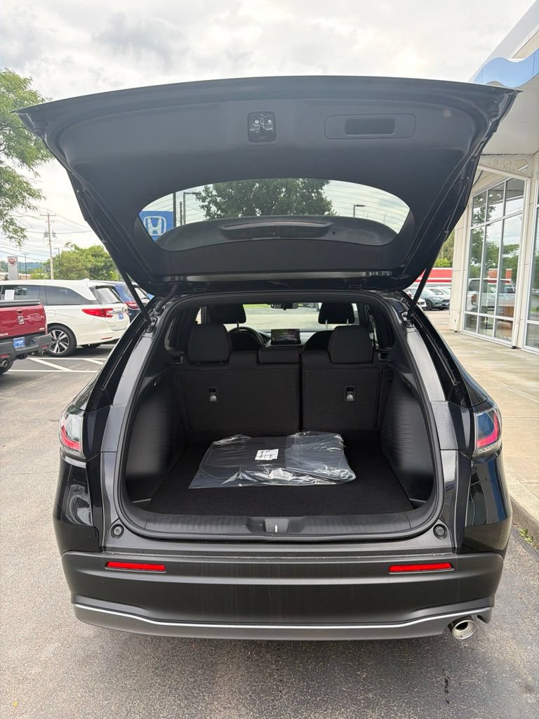 New 2027 Honda HR-V Sport image 8