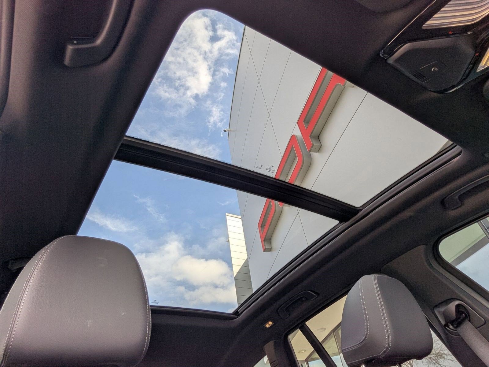 Used 2024 BMW X3 sDrive30i w/ M Sport Package image 25