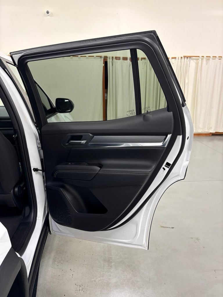 Used 2026 GMC Terrain Elevation FWD image 30