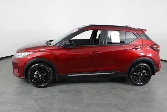 Certified 2024 Nissan Kicks SR FWD image 14
