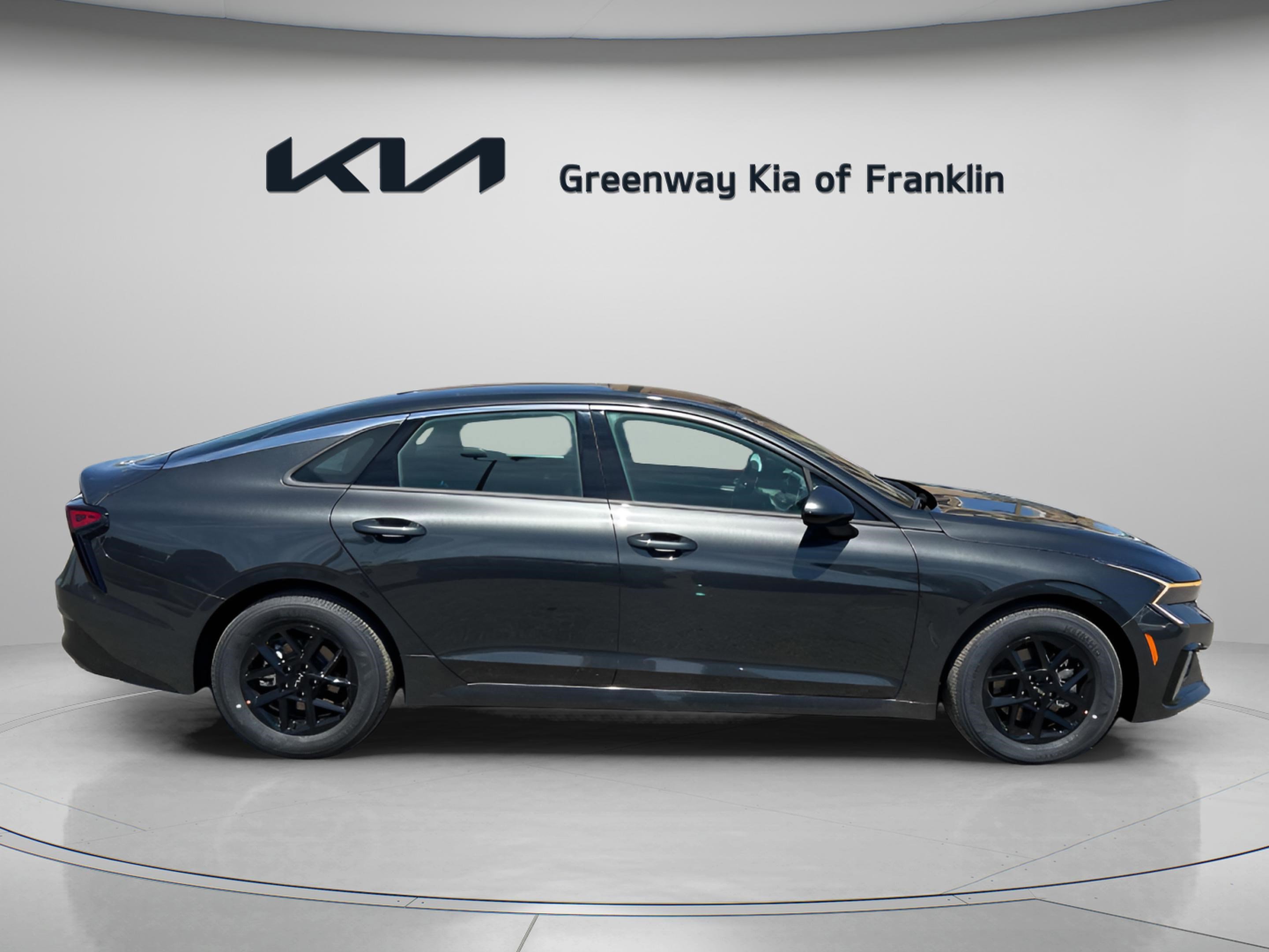 New 2026 Kia K5 LXS image 9