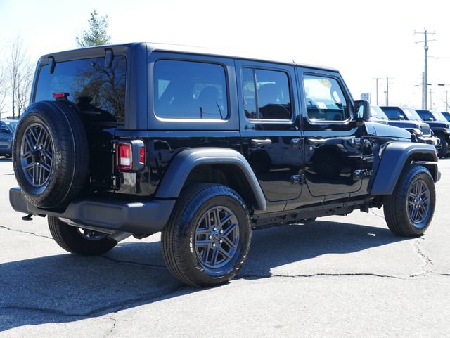 Used 2024 Jeep Wrangler Sport S image 6