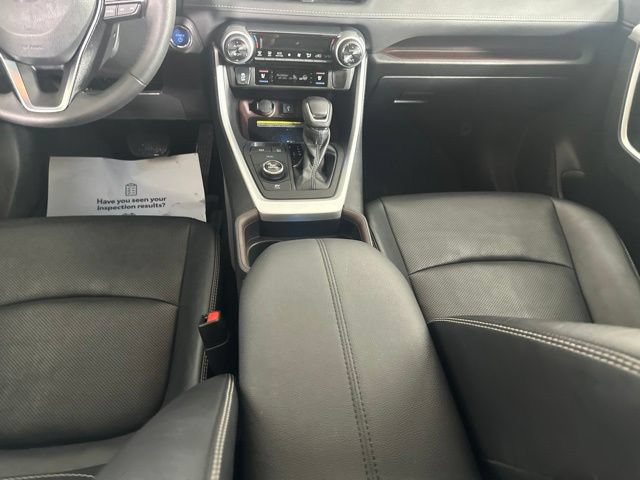Used 2021 Toyota RAV4 Limited AWD/4WD image 23