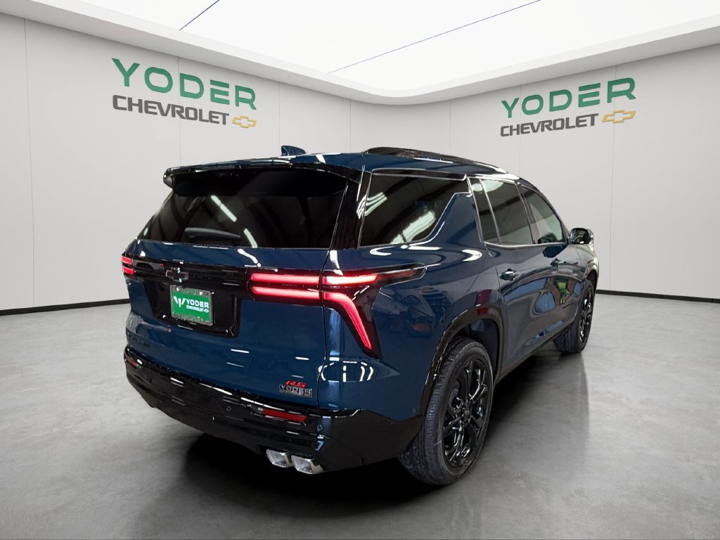 New 2027 Chevrolet Traverse RS w/ LPO, Floor Liner Package AWD/4WD image 5
