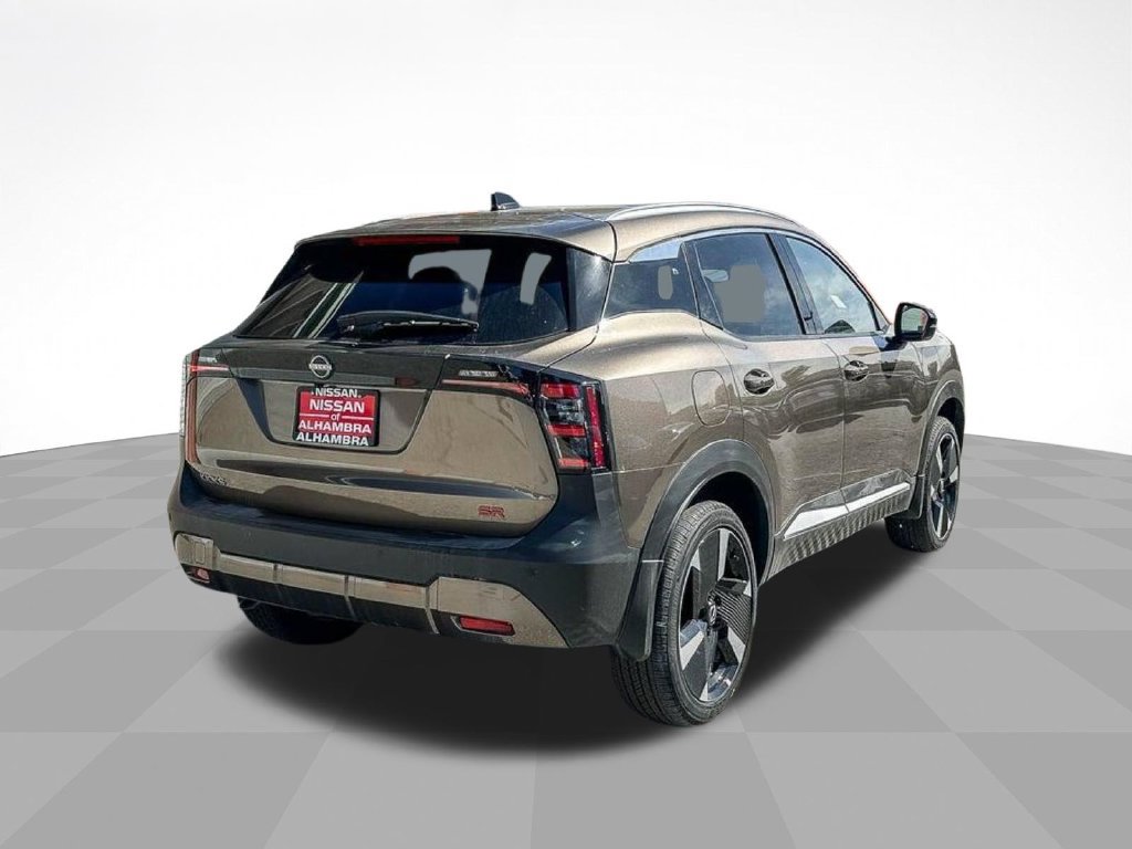 New 2026 Nissan Kicks SR FWD image 7