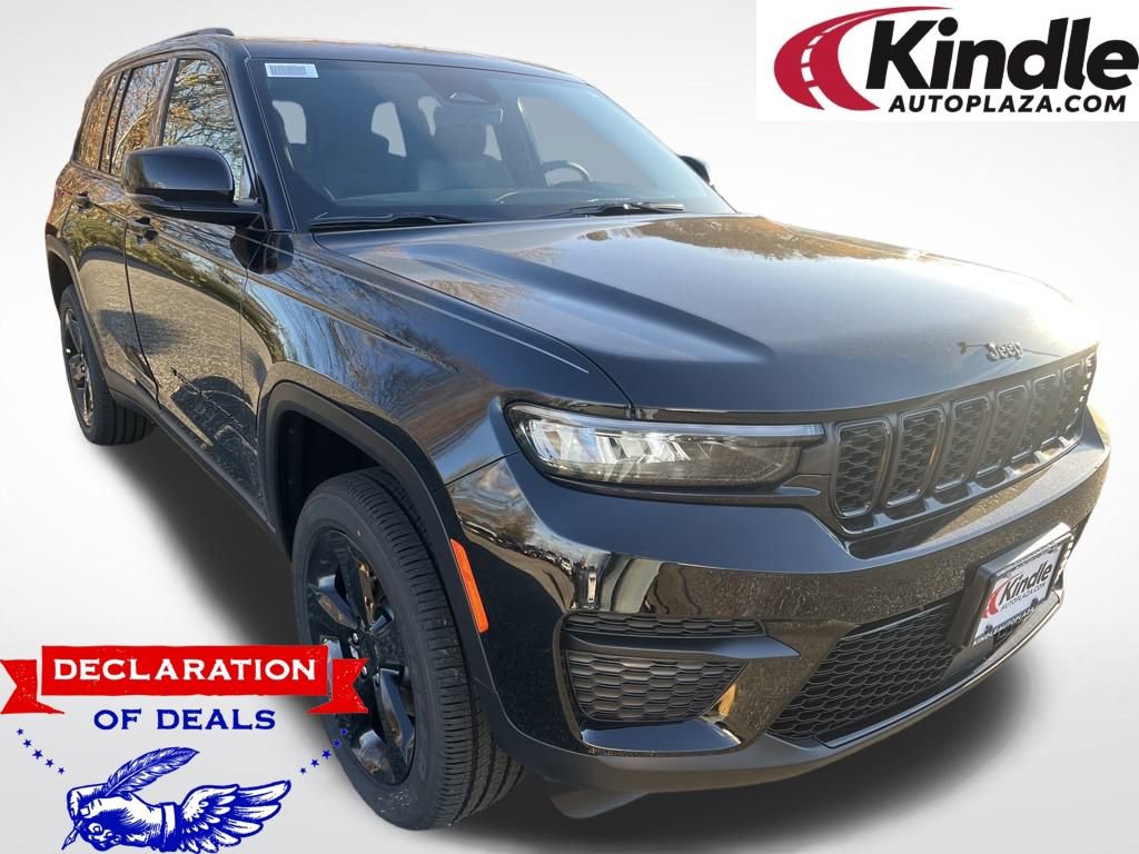 New 2025 Jeep Grand Cherokee Laredo 360° Tour