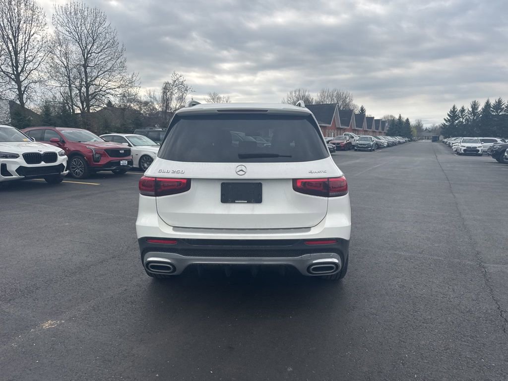 Used 2021 Mercedes-Benz GLB 250 4MATIC image 5