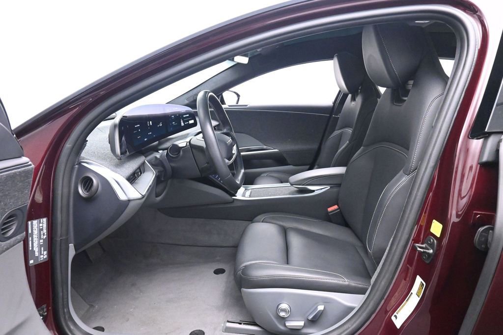 Used 2024 Lucid Air Touring AWD/4WD image 15
