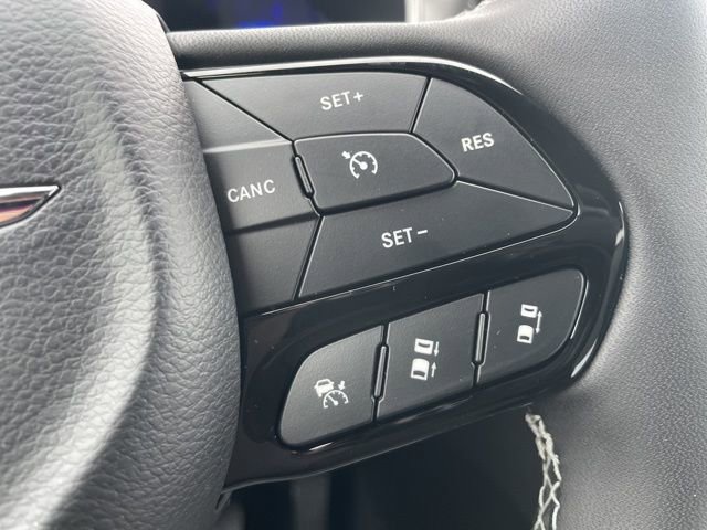 New 2026 Chrysler Pacifica Select w/ S Appearance Package image 22