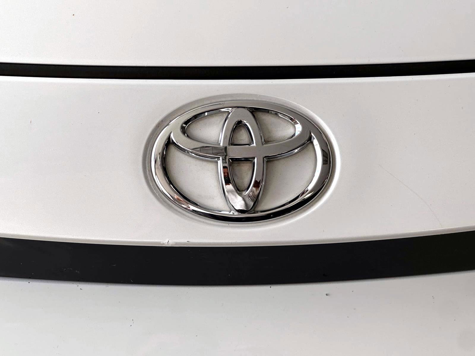 Used 2022 Toyota Corolla SE FWD image 26