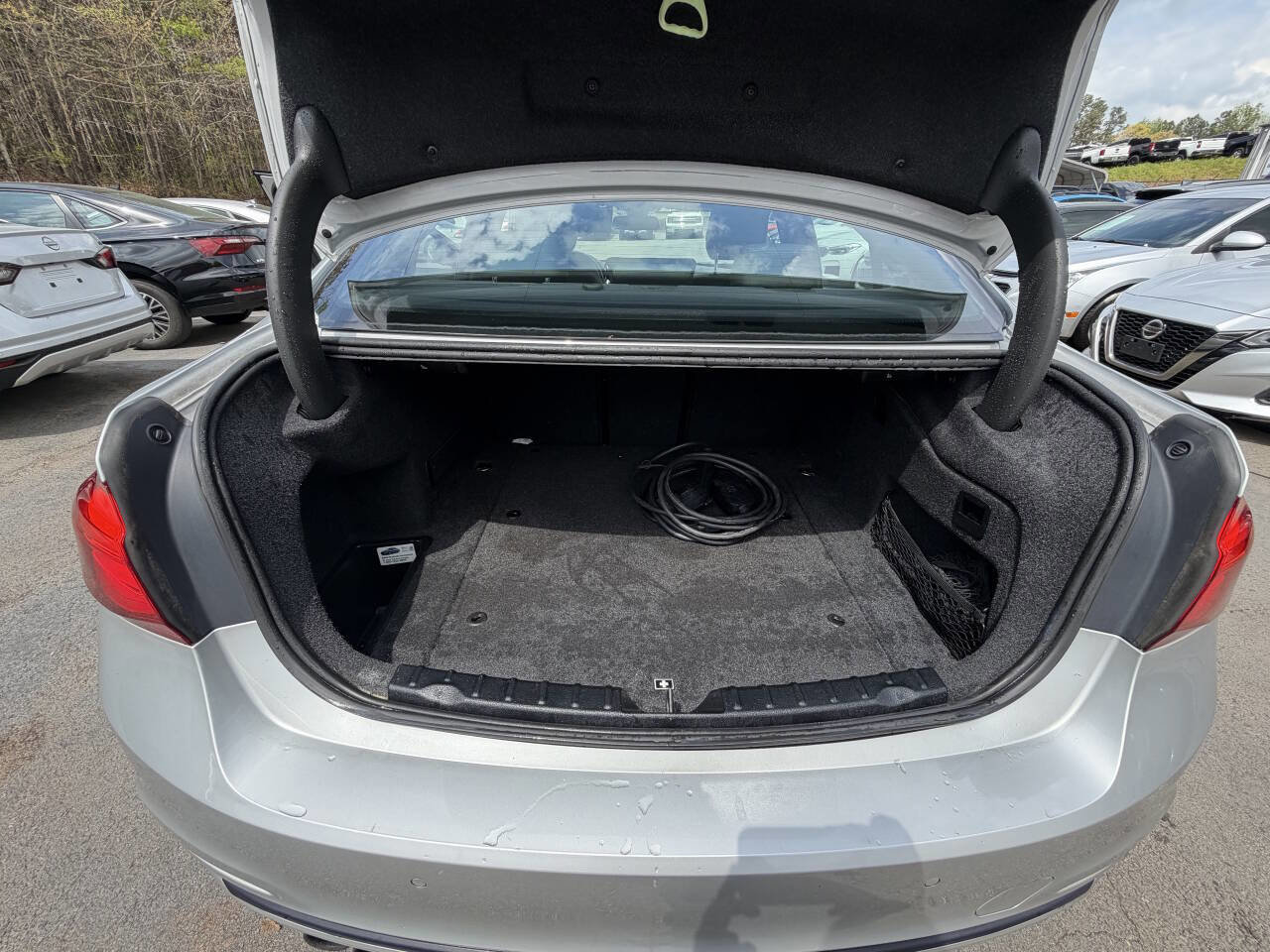 Used 2017 BMW 330e image 7