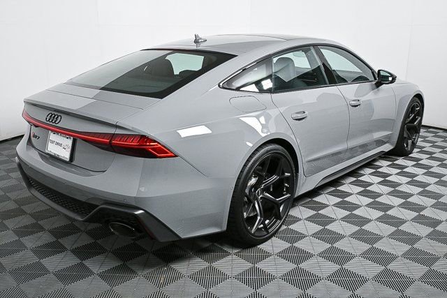 New 2025 Audi RS 7 performance Sportback image 3