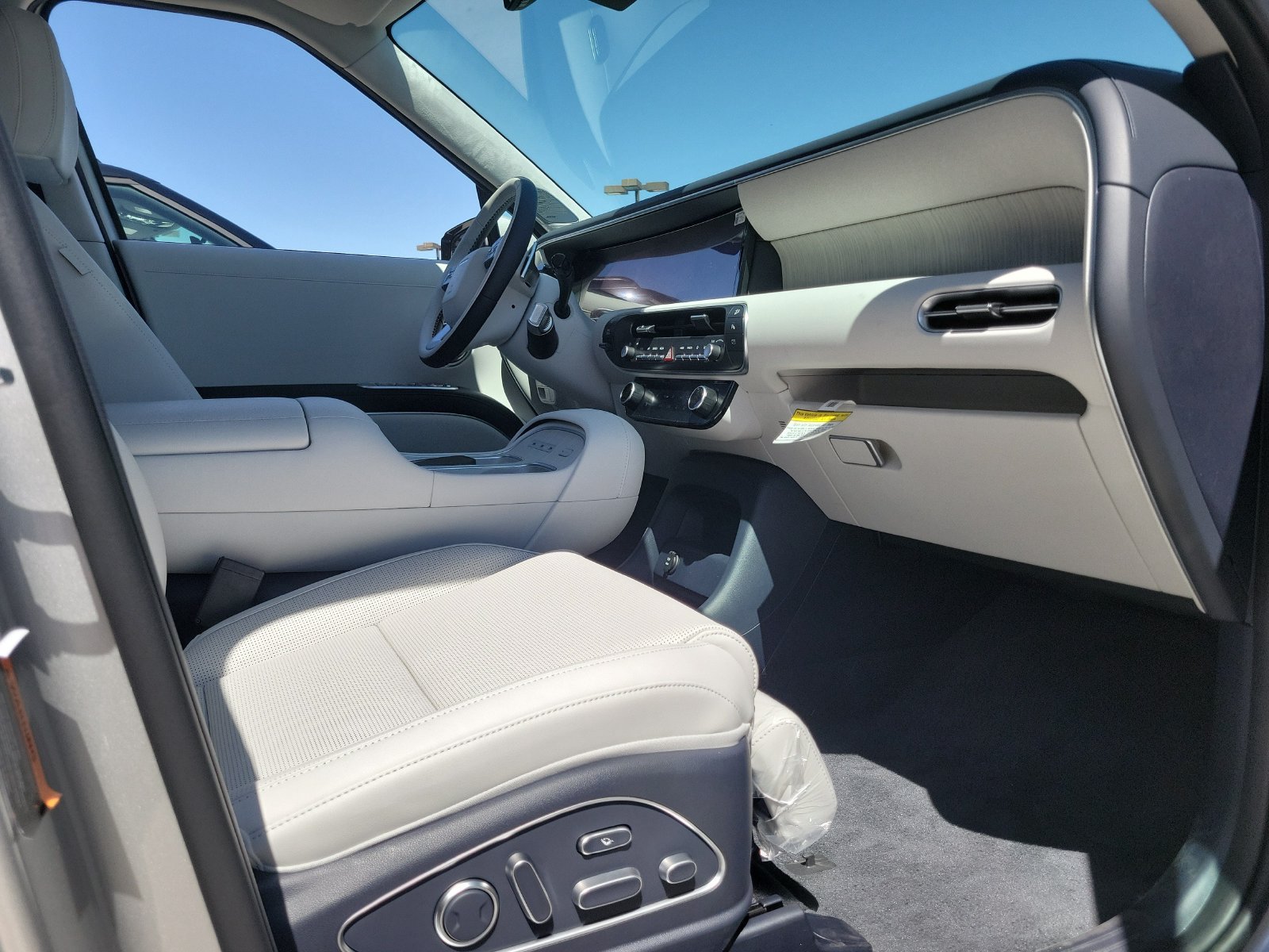 New 2026 Hyundai Palisade Calligraphy AWD/4WD image 17