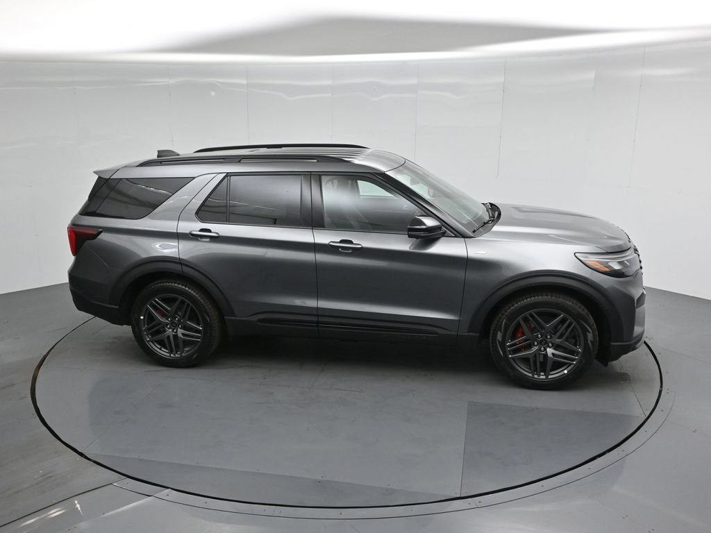 New 2026 Ford Explorer ST-Line w/ ST-Line Street Pack AWD/4WD image 55