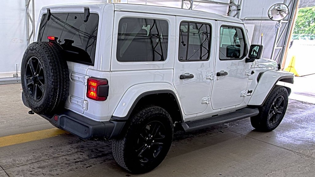 Certified 2022 Jeep Wrangler Unlimited Sahara AWD/4WD image 2