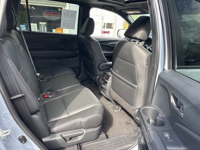 Used 2023 Honda Passport EX-L image 9