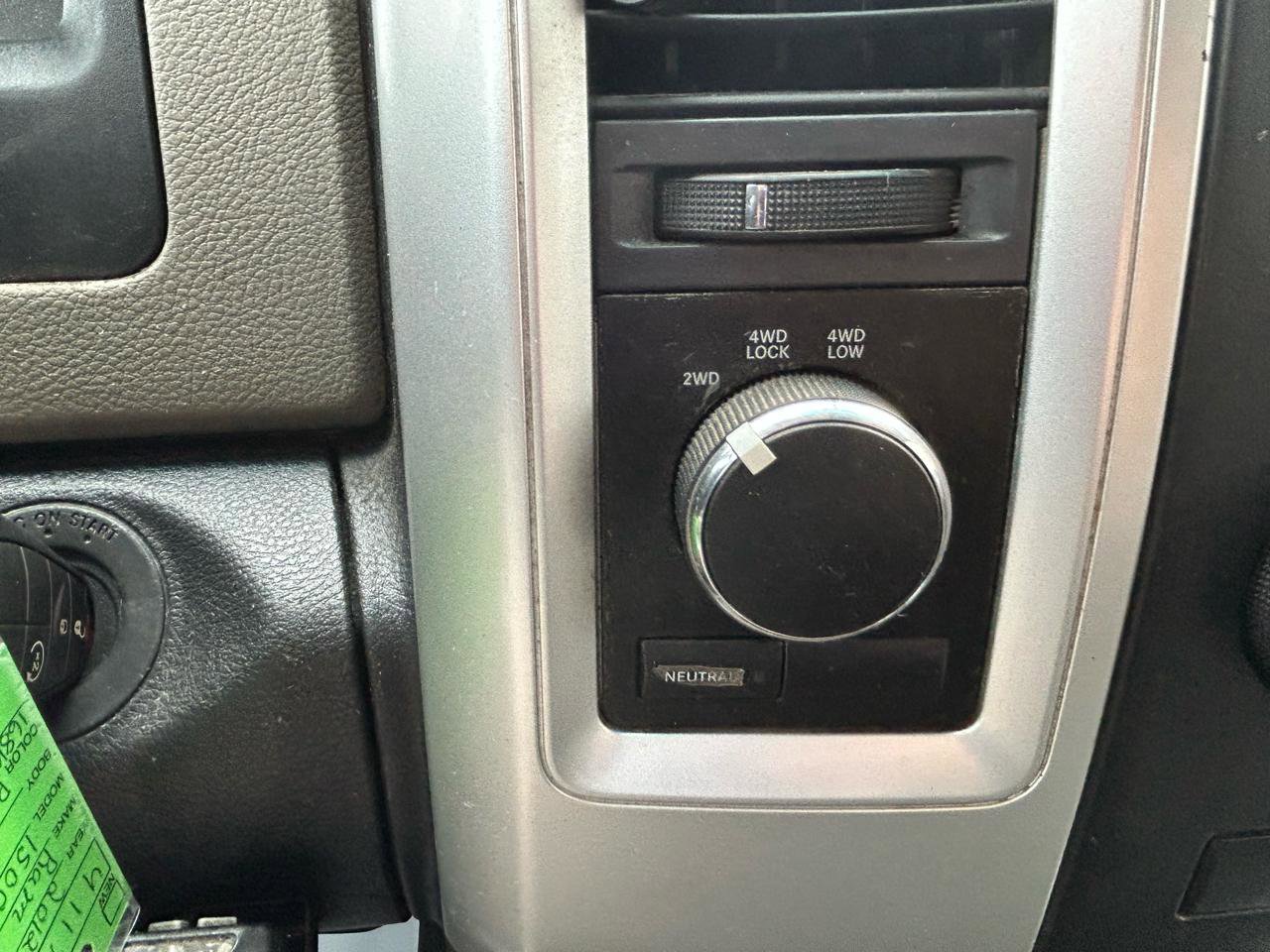 Used 2012 RAM 1500 Classic SLT AWD/4WD image 23