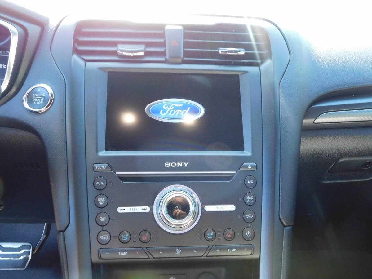Used 2017 Ford Fusion Sport w/ Equipment Group 401A image 9