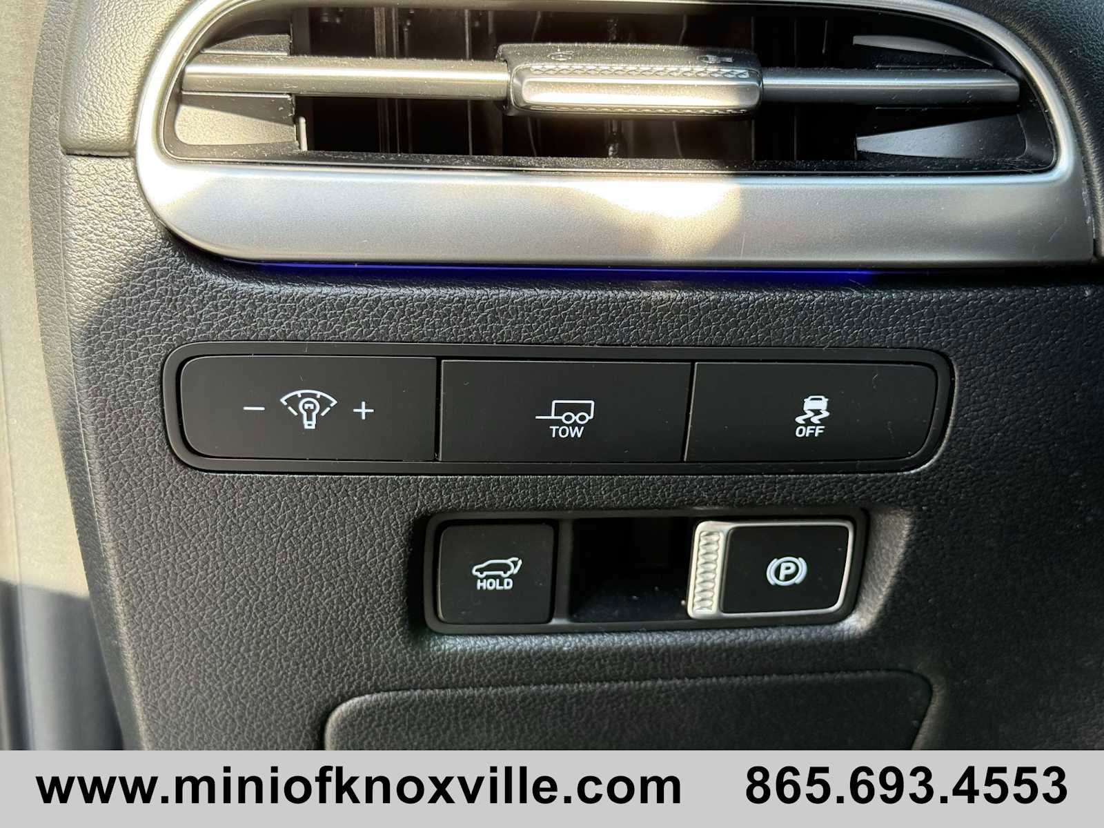 Used 2024 Hyundai Palisade Limited image 25