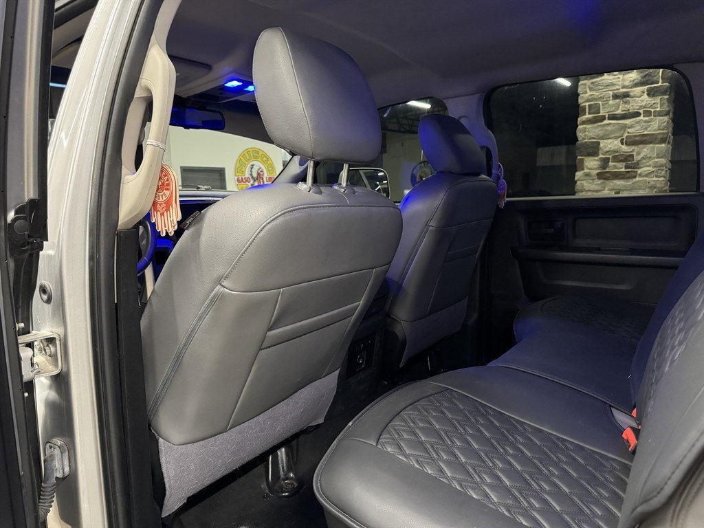 Used 2015 RAM 2500 Tradesman w/ Chrome Appearance Group AWD/4WD image 27