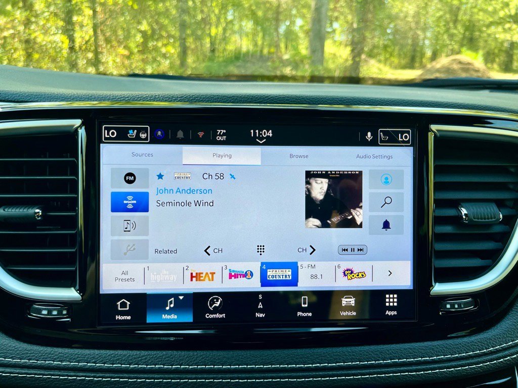 New 2026 Chrysler Pacifica Limited image 27