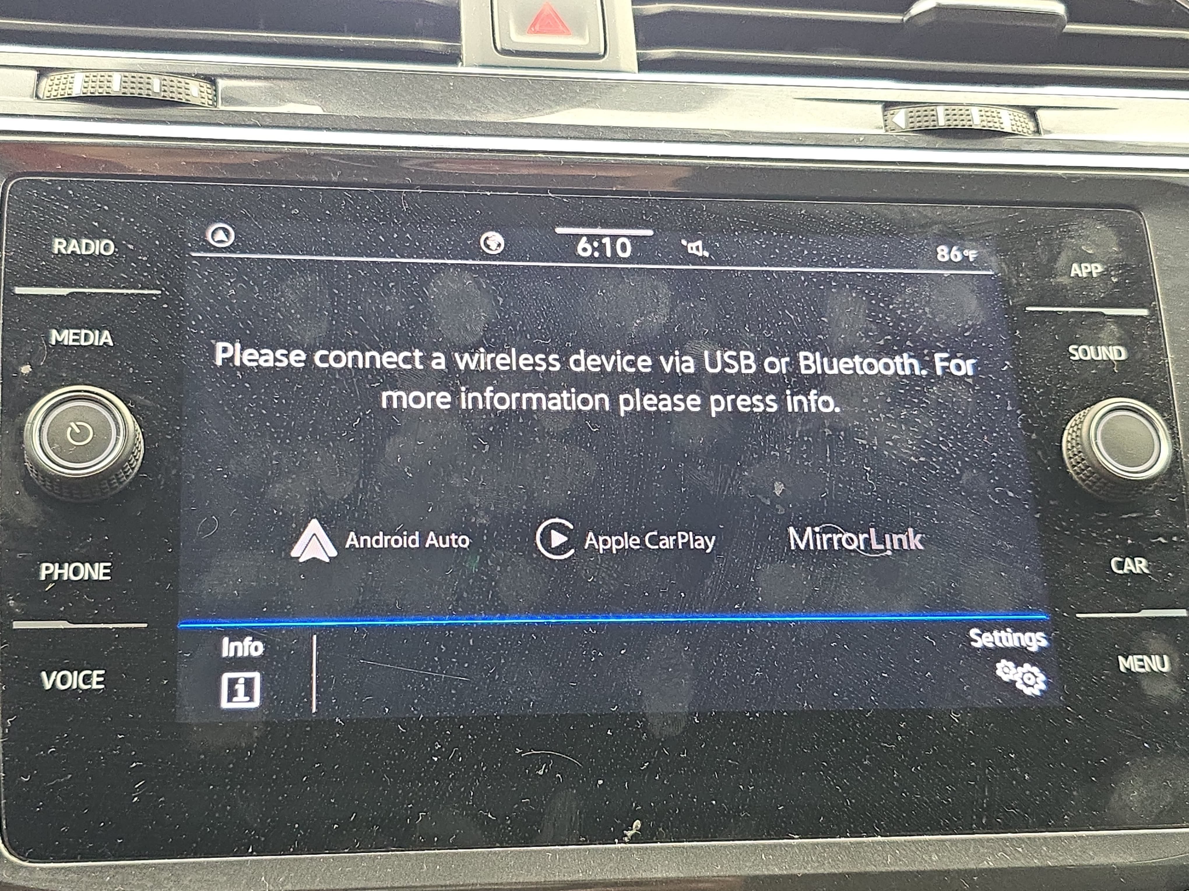 Used 2023 Volkswagen Tiguan SE FWD image 22