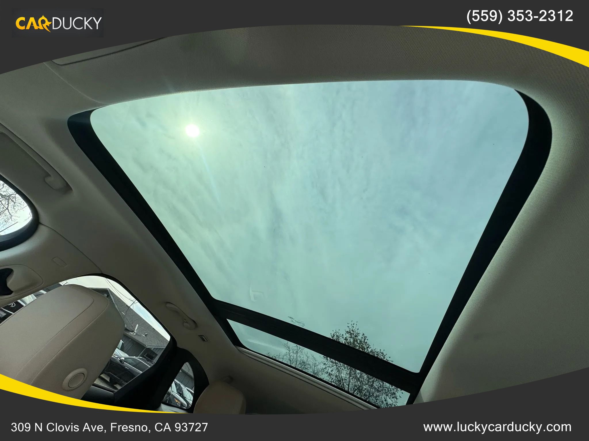 Used 2017 Jaguar F-PACE Premium image 16