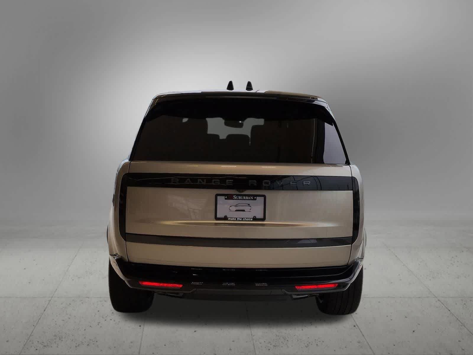 New 2026 Land Rover Range Rover Long Wheelbase SE AWD/4WD image 4