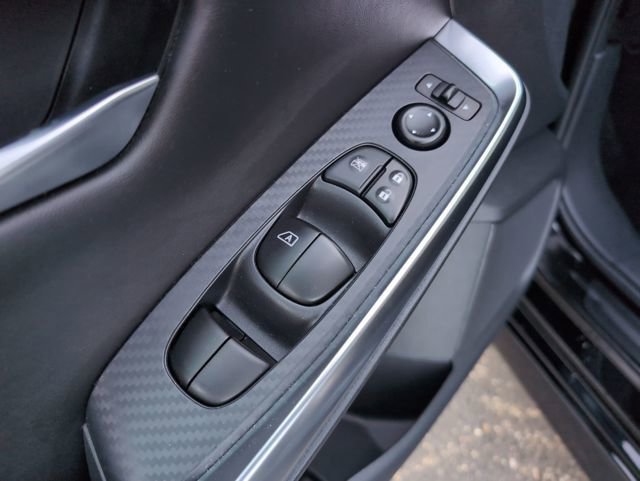 Certified 2023 Nissan Sentra SR w/ Trunk Package image 15