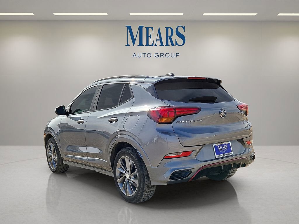 Used 2021 Buick Encore GX Select w/ Sport Touring Package image 3