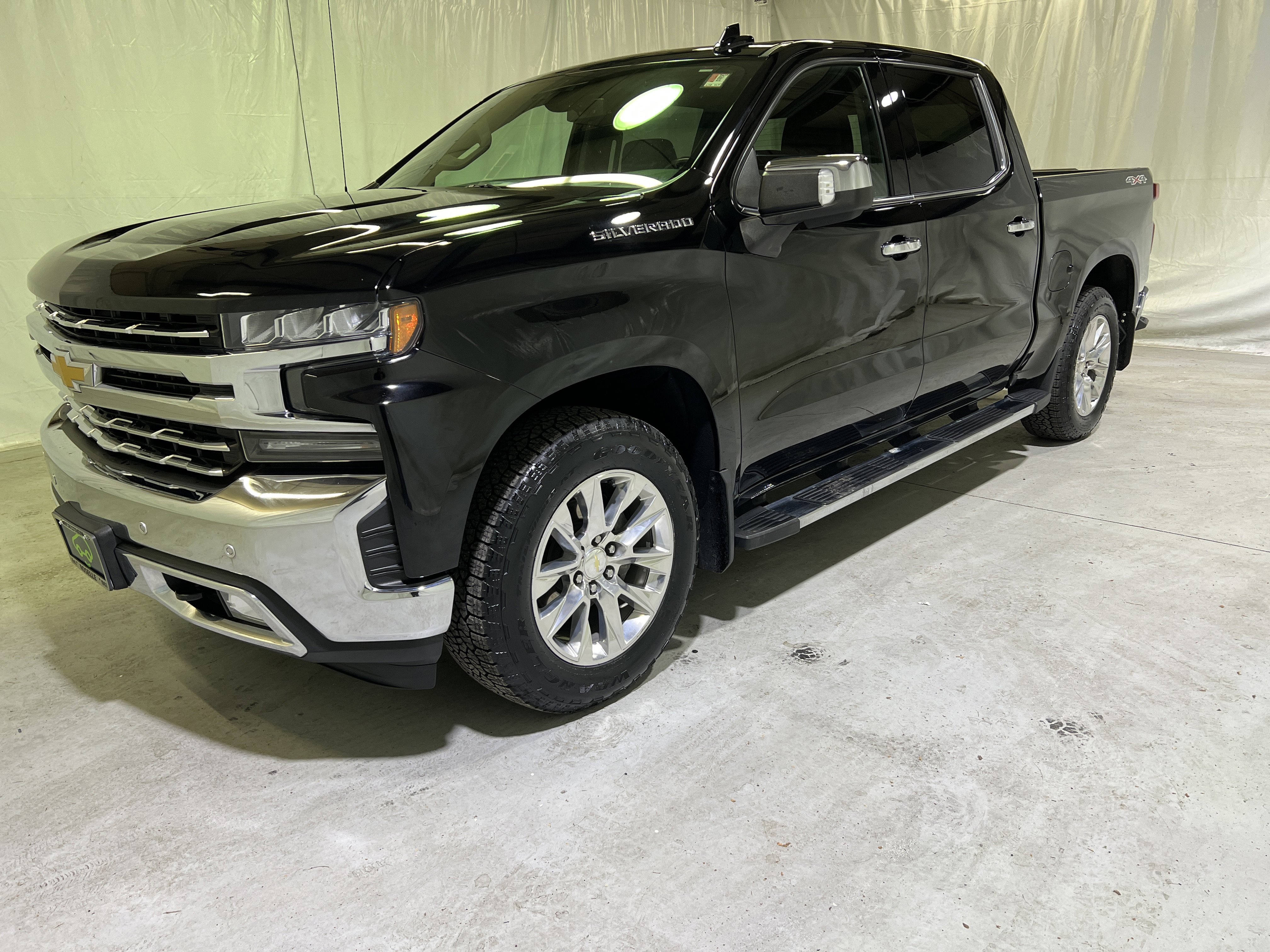 Certified 2019 Chevrolet Silverado 1500 LTZ w/ LTZ Premium Package image 6