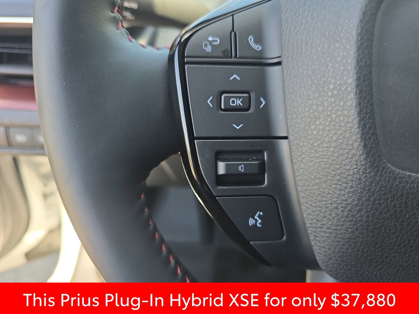 Used 2026 Toyota Prius Plug-In Hybrid FWD image 23